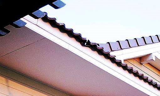 El amianto es un material con una gran resistencia mec�nica, resitencia a altas temperaturas y al ataque de �cidos o al ataque alcalino.