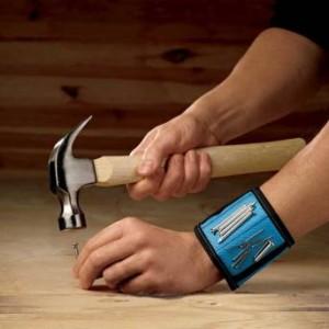 En CASA VIVA hacemos ese trabajo de forma gratuita para el Cliente. Son nuestras empresas constructoras las que pagan nuestro trabajo de estudio y elaboraci�n de listado de trabajos y medici�n.