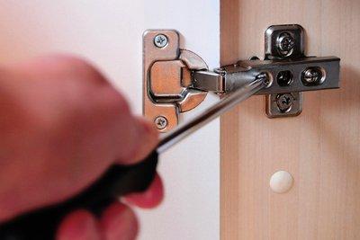 Una reparaci�n es el acto o efecto de recuperar la funcionalidad de uno o m�s elementos. P�ngase en contacto con CASA VIVA para dar vida a sus objetivos.