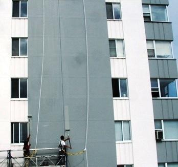 Pintura de edificios CASA VIVA cuenta con un equipo de técnicos especializados que le pueden aconsejar y ayudar en la elección de la mejor solución. Dé a su casa una vida nueva.