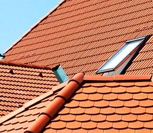 Hay muchas soluciones para techos comercializadas en Espaa, con diferentes formas, texturas y colores.
