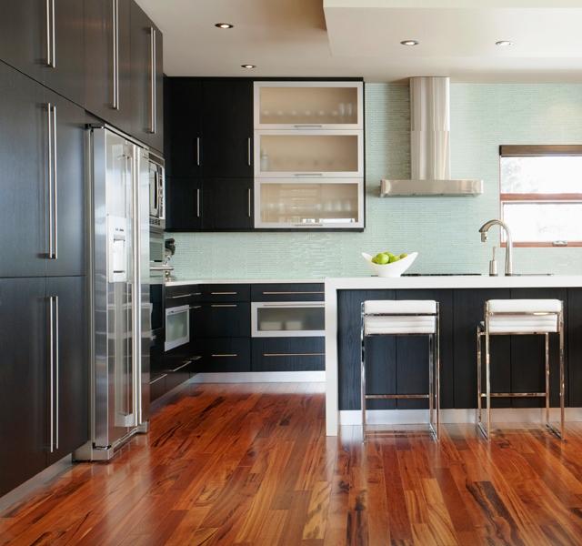 La madera es un material noble par excelencia y es el material ms popular para los pisos de las viviendas.